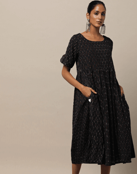 girl wearing black Handloom Dress
