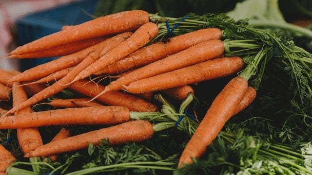 Tips to keep fruits and veggies fresh in the refrigerator